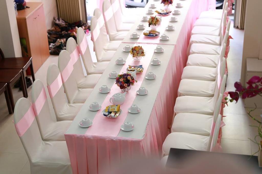 Cho thuê bàn ghế tiệc cưới