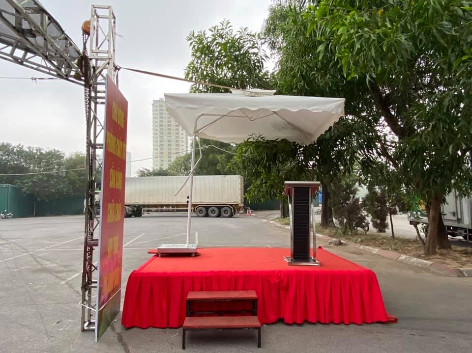 Cho thuê sân khấu trọn gói đẹp tại Hà Nội
