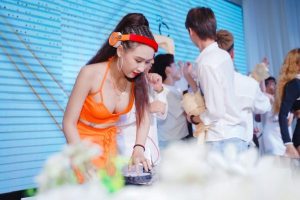 Cho thuê DJ chuyên nghiệp Hà Nội