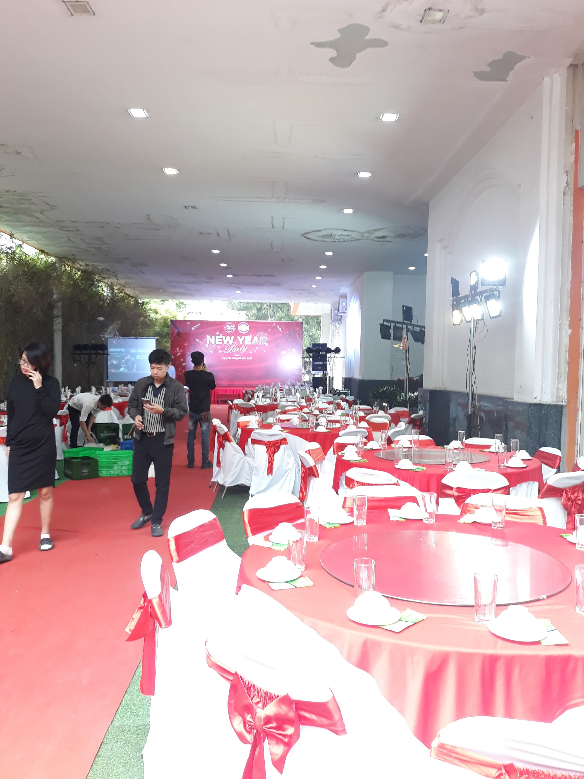 Việt Hà event cho thuê bàn ghế các loại