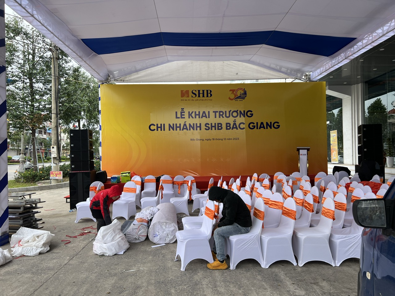 Tổ chức khai trương trọn gói tại Hà Nội