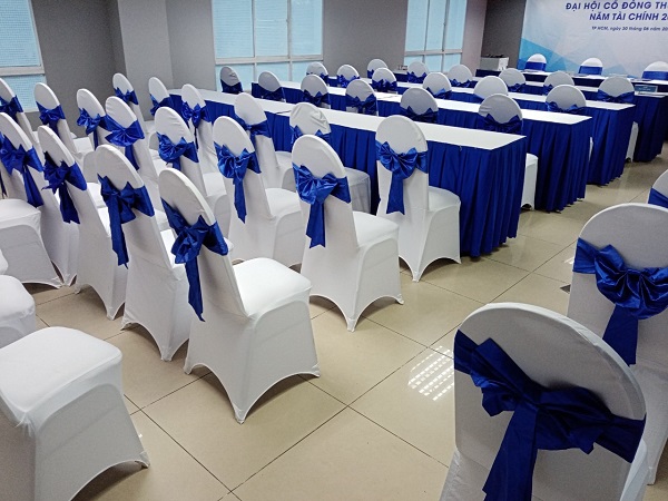 Cho thuê bàn ghế Hà Nội trọn gói