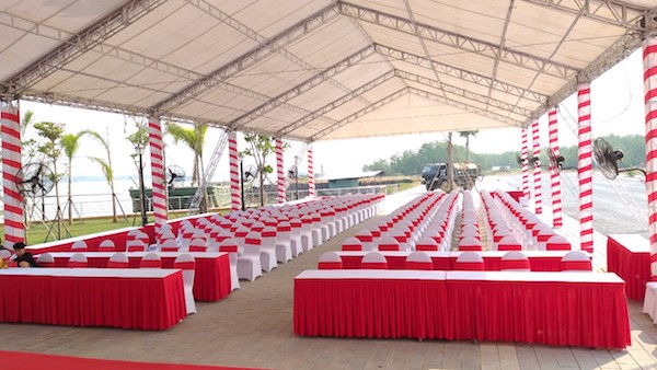 Cho thuê nhà bạt sự kiện