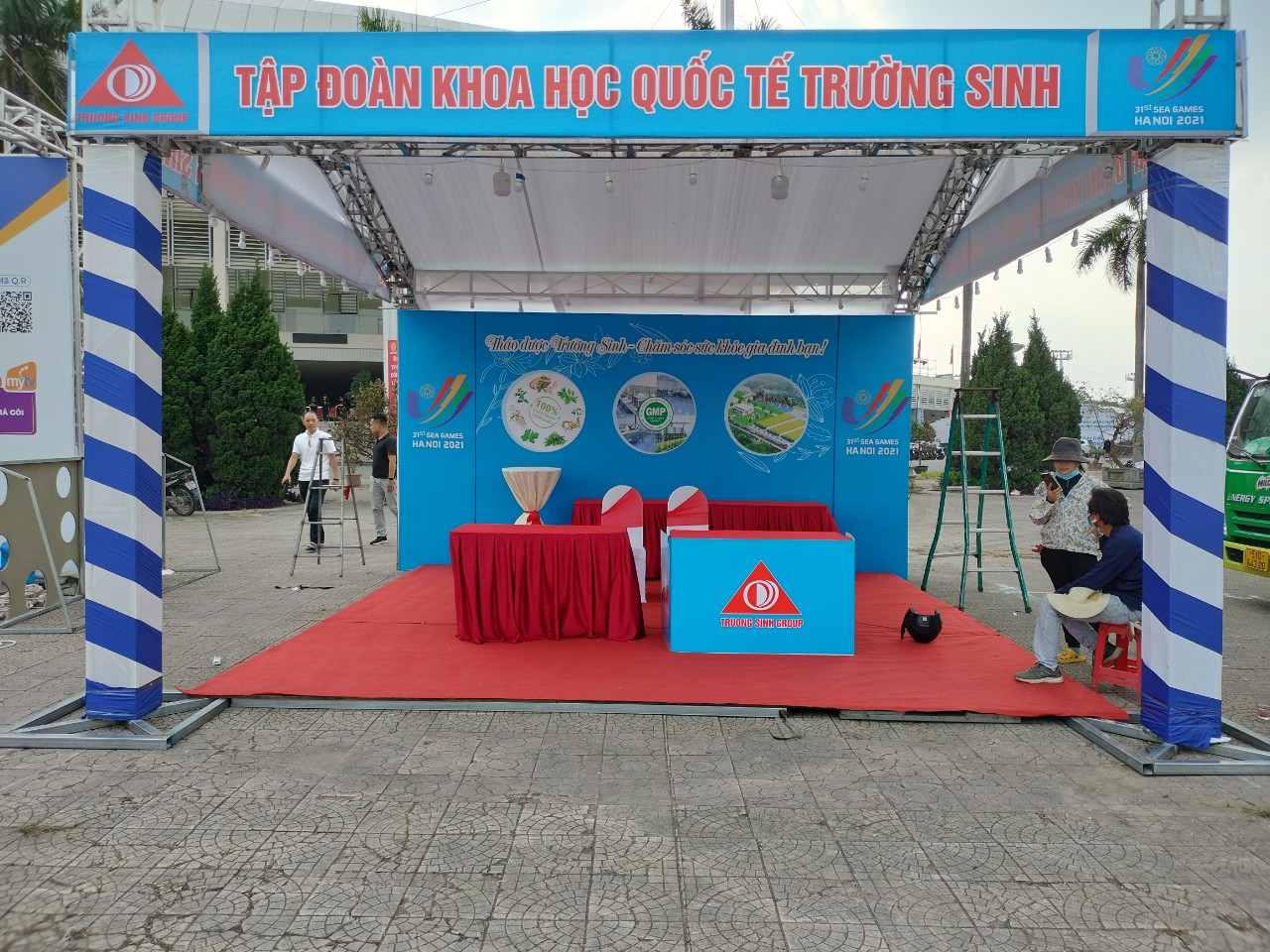 Thuê gian hàng hội chợ tiêu chuẩn